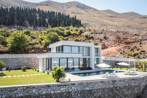 The Panoramic Villa in Shkod r
