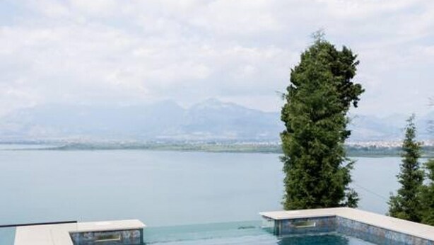 House | 4 bedrooms - The Luxury Villa Private Pool Lake View (Shkodër)