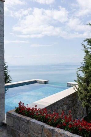 Villa, fumeur