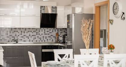 The Downtown Apartment