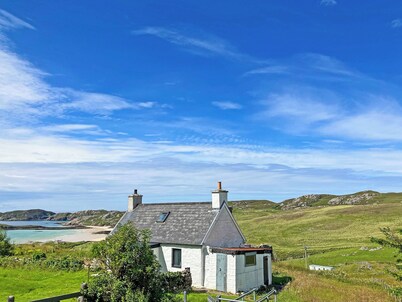 3 bedroom accommodation in Oldshoremore