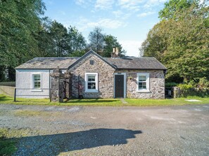 Exterior - 2 bedroom accommodation in Colintraive (Colintraive)