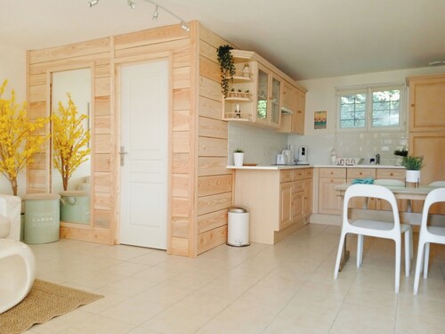 Quiet apartment with swimming pool in the countryside near Toulouse