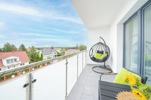 SAILOR Family Apartment - 2 rooms, Air-con, Netflix, beach 350m, free parking