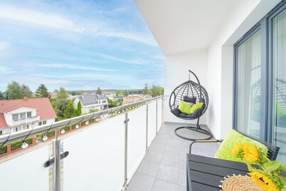 SAILOR Family Apartment - 2 rooms, Air-con, Netflix, beach 350m, free parking