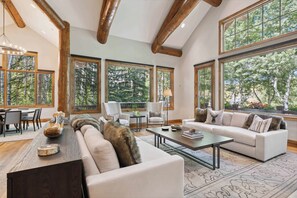 Smart TV, fireplace, offices - 536 Elkhorn - 5 Bedroom Residence (Beaver Creek)