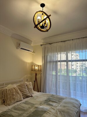 2 quartos, ferros/tábuas de passar roupa, Wi-Fi, roupa de cama