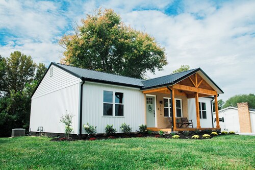 Visit The Sage Door House