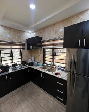 Microwave, oven, stovetop