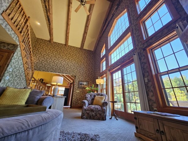 Televisie en een open haard