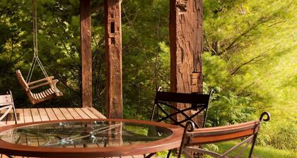 "Enchanting Romantic Getaway: A Perfect Escape for Couples"