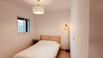 4 Schlafzimmer, Bügeleisen/Bügelbrett, WLAN, Bettwäsche