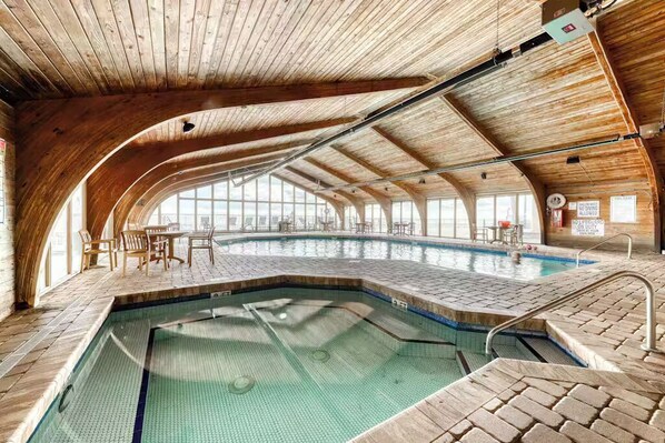 Indoor pool, outdoor pool