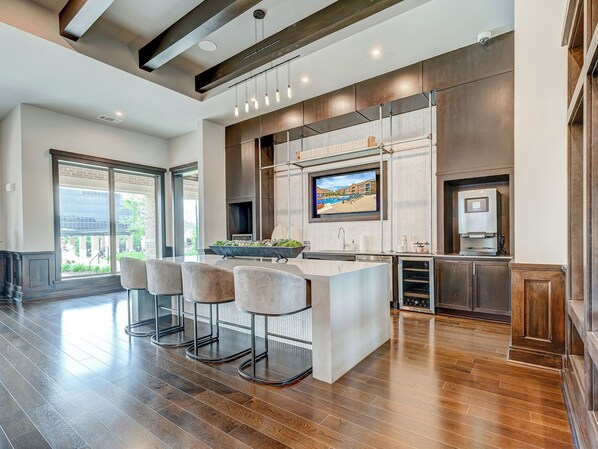 Interior - Fall Special- Spacious 2bed/2bath Full Apartment (Irving)