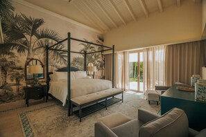 2 bedrooms, bed sheets