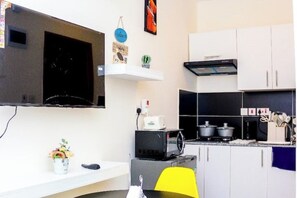 Private kitchen - Hedgerow Studio JKIA Airport View Place
(Nairobi)