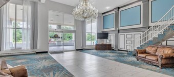 Days Inn 2 connected rooms!