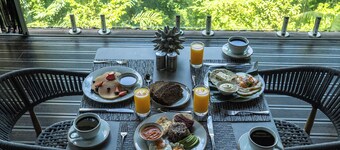Exclusive Luxury Villa in Peninsula Osa: A Secluded Paradise!