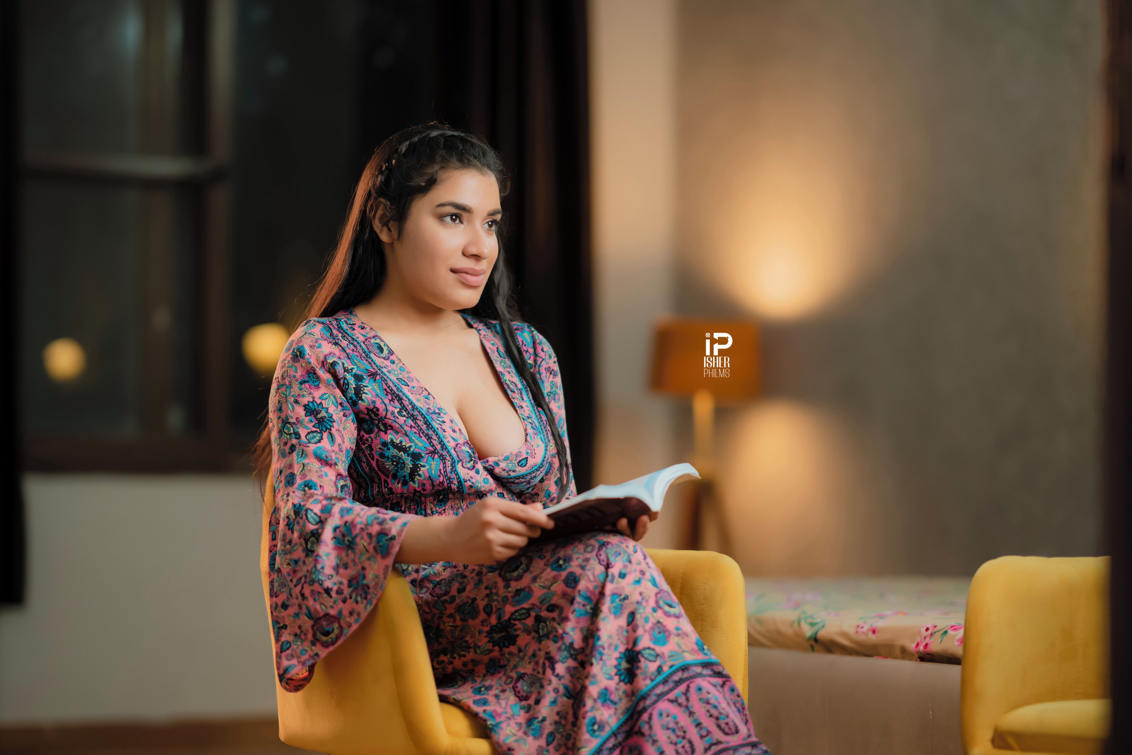 4 室のベッドルーム、デスク、WiFi (無料)、ベッドシーツ