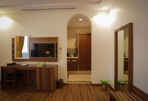 Standard Twin Room | View from room - Palette Luxury Mirage Hotel (Jeddah)