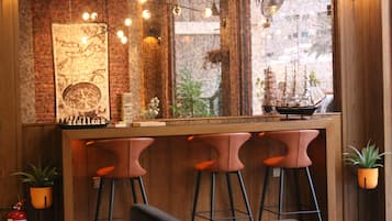 Coffee shop