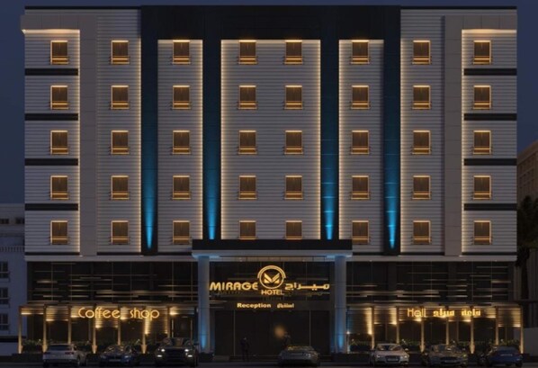Front of property - Palette Luxury Mirage Hotel (Jeddah)