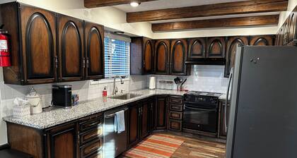Beautiful & Spacious 7-Beds by 𝐁𝐘𝐔𝐈