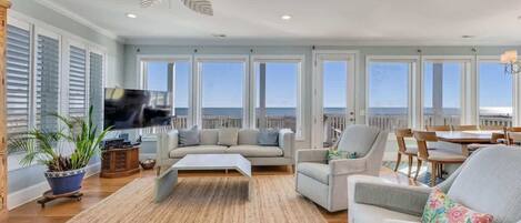 Televisión, oficina