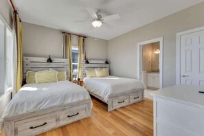 6 Schlafzimmer, Bügeleisen/Bügelbrett, Reisekinderbett, WLAN
