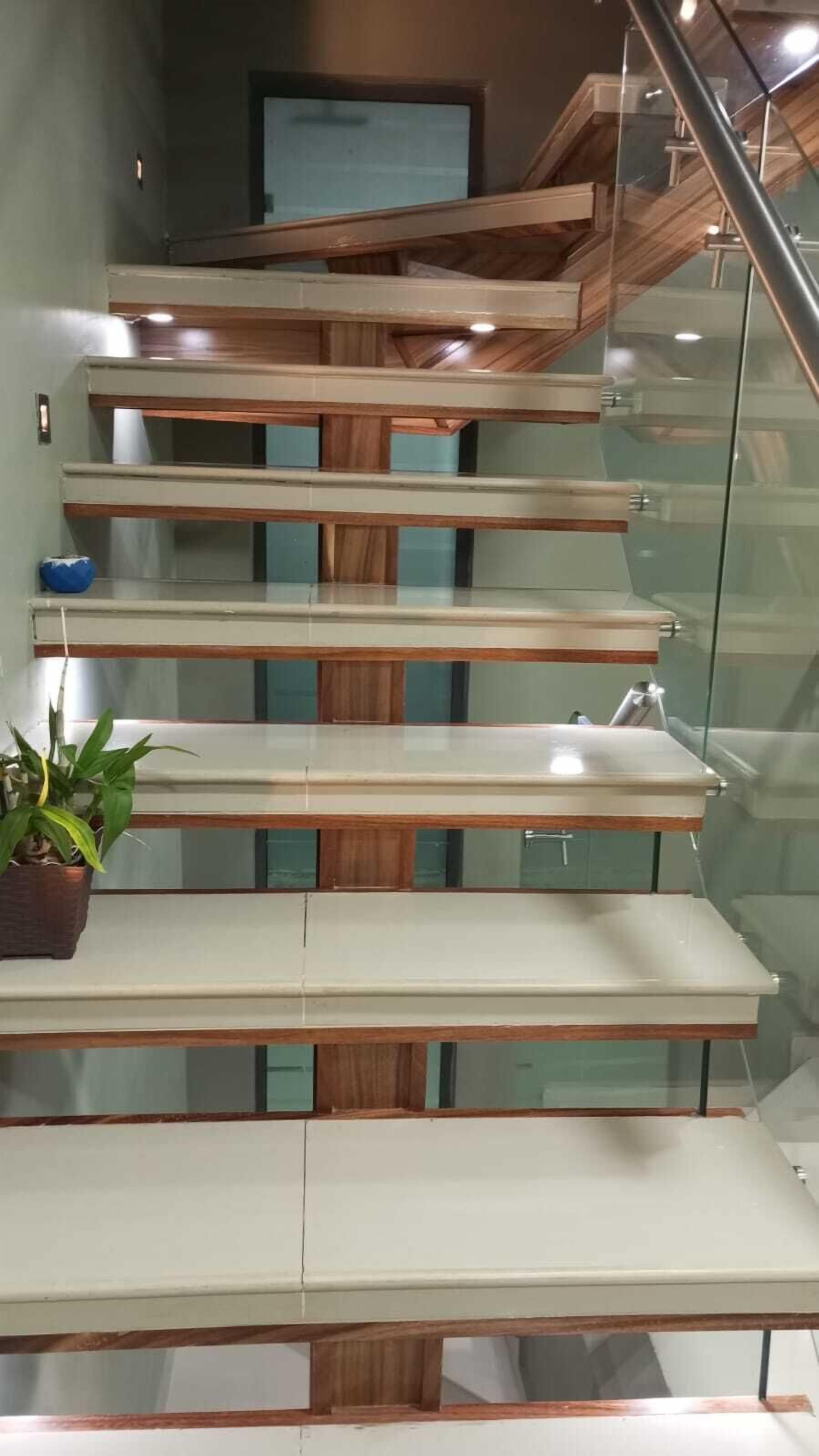 Family House | Living area | 32-inch flat-screen TV with satellite channels, TV