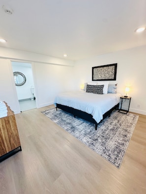 3 bedrooms, free WiFi, bed sheets - Community Pool & Hot Tub |Condo In Lake Village | LVC0615 (Zephyr Cove)