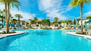 A heated pool - Fairytale Deluxe - Six Bedroom House, Sleeps 12 (Kissimmee)