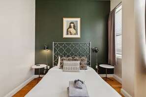 1 chambre, fer et planche à repasser, Wi-Fi, draps fournis