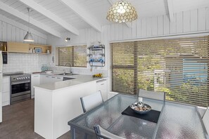 Fridge, microwave, dishwasher, coffee/tea maker