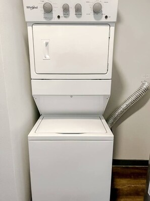 Interior - Sleepover | Marvelous 1BD/1BA - Des Moines (West Des Moines)