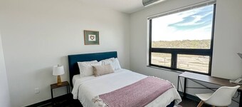 Sleepover | Marvelous 1BD/1BA - Des Moines