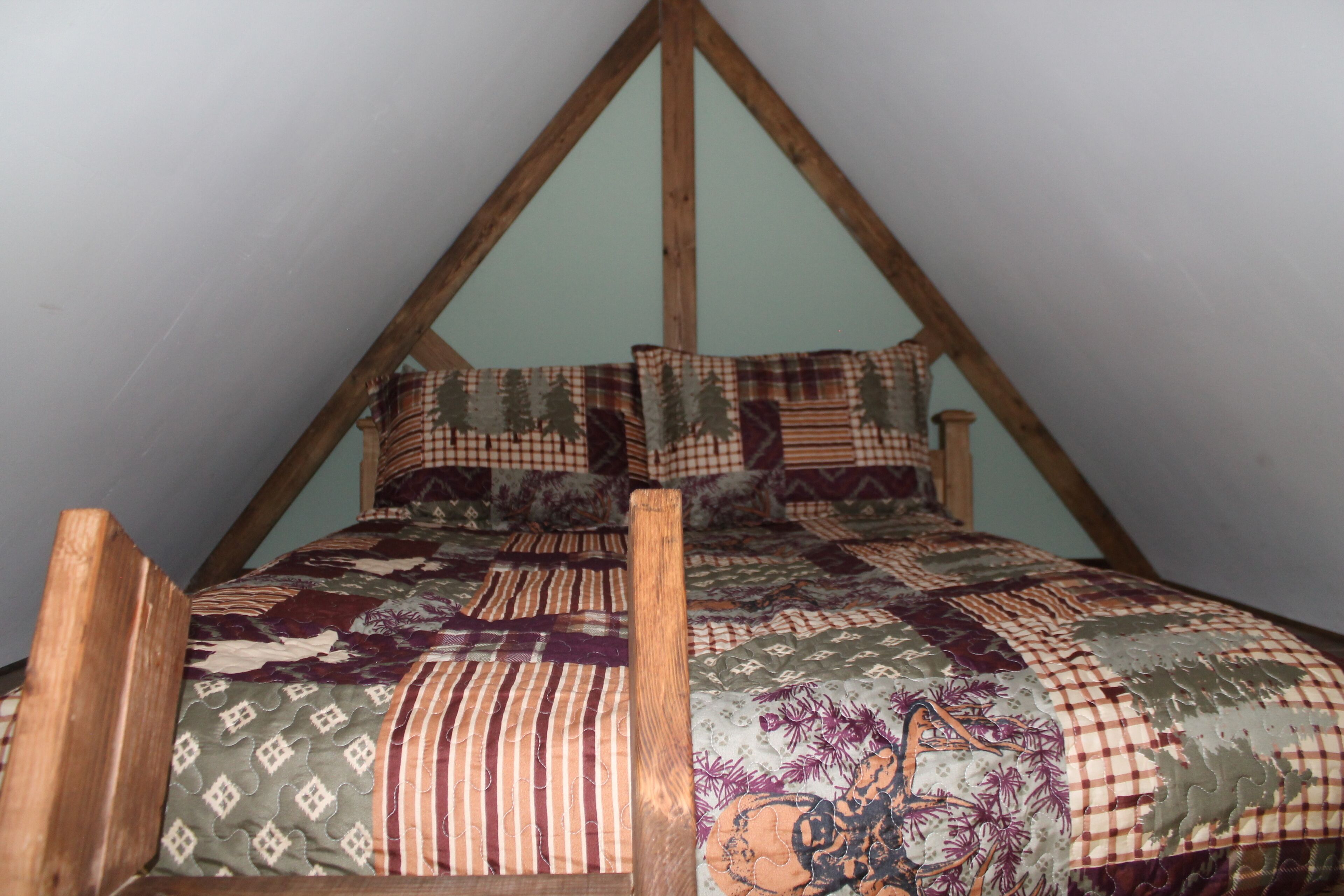 2 soveværelser, pengeskab på værelset, weekendseng, sengetøj