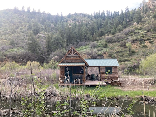 Moose Landing Cabin - Leave Lovers Retreat on River on Kebler Pass