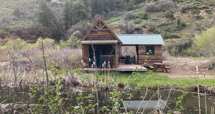 Moose Landing Cabin - Leave Lovers Retreat on River on Kebler Pass