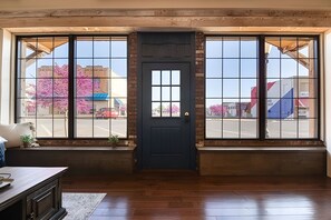 Interior - Bluebird Place Marie Room: Historic Rt 66 (Elk City)