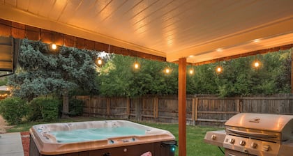 Huge secluded yard•hot tub•game room• 5-15 min to DU, DTC, DT