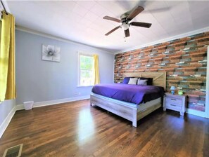 1 Schlafzimmer, Bügeleisen/Bügelbrett, kostenloses WLAN, Bettwäsche