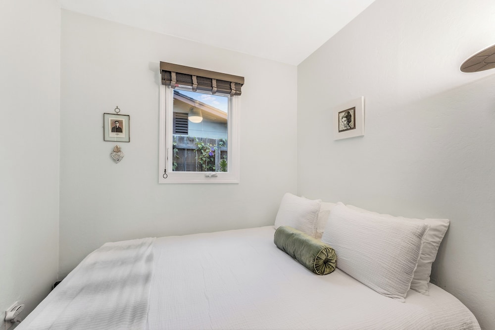1bedroom CasaLuna in Santa Barbara PetFriendly Santa