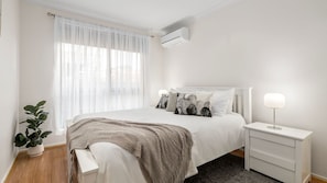 3 Schlafzimmer, Reisekinderbett, WLAN