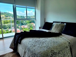 3 Schlafzimmer, Bügeleisen/Bügelbrett, WLAN, Bettwäsche