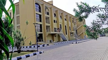 Voorkant van accommodatie