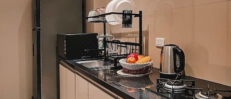 Microwave, stovetop