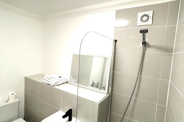 Full bathroom.
