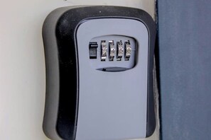 Miscellaneous - Landmoor Studio JKIA Airport Way

 (Nairobi)