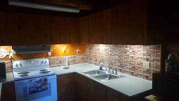 Microwave, oven, stovetop